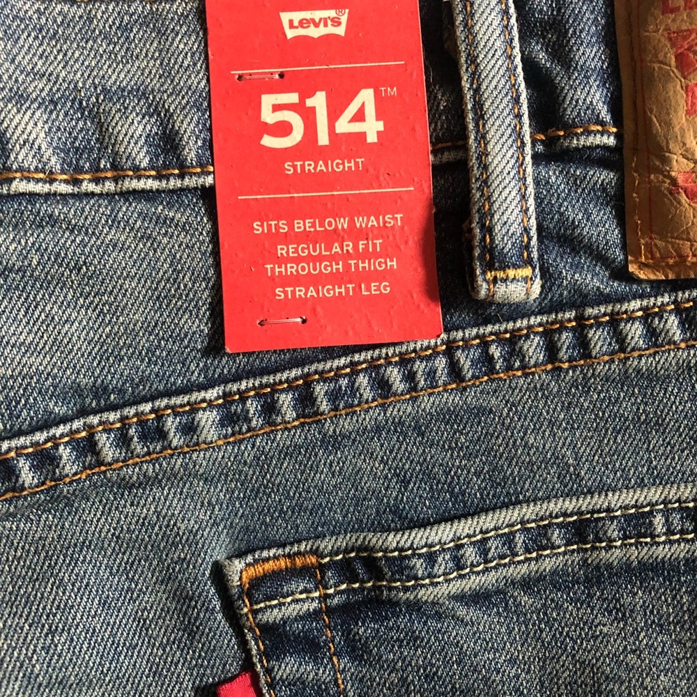 Guys. Levi’s. Jeans. 514 Straight. 40x32. NWT